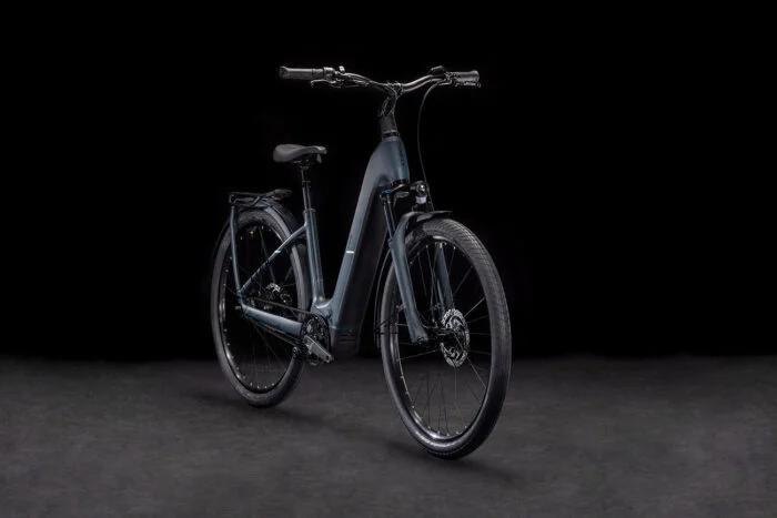 Cube Kathmandu Hybrid Comfort Pro 800 Easy Entry nuit et chrome – Image 6