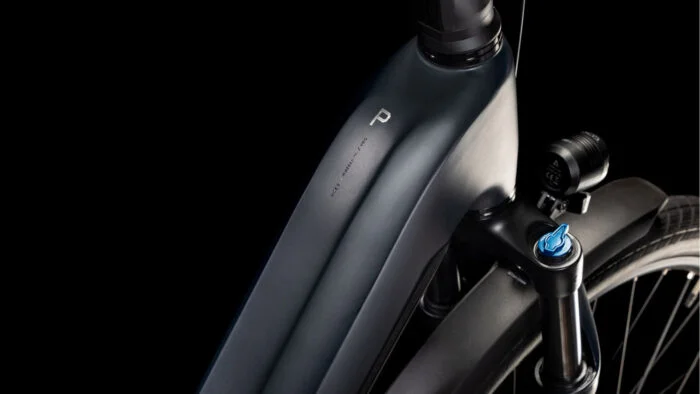 Cube Kathmandu Hybrid Comfort Pro 800 Easy Entry nuit et chrome – Image 5